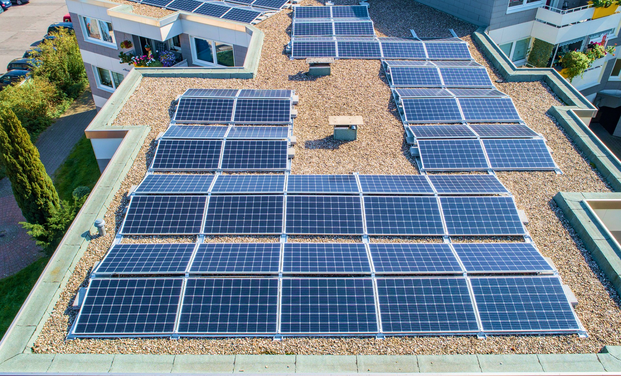 Bespoke Solar Energy Solutions Background